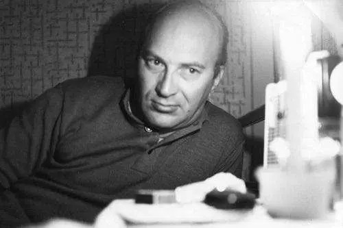 从未在主流畅游过——二十世纪六十年代苏联短篇小说大师尤里·卡扎科夫和他的《蔚蓝与碧绿》第1张